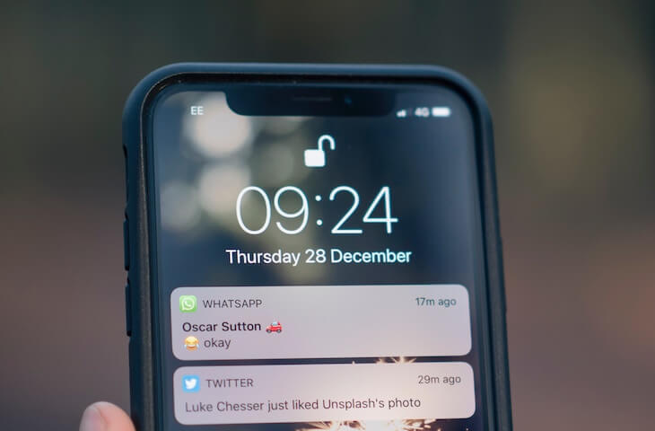 Decoupling notifications from controllers Image Decoupling notifications from controllers Image